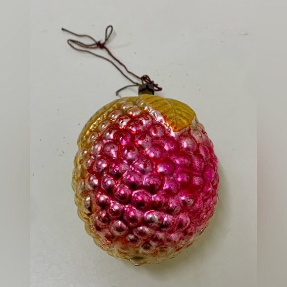 Antique Mercury Glass Pink Yellow Figural Berry Fruit Christmas Tree Ornament - Picture 5 of 16